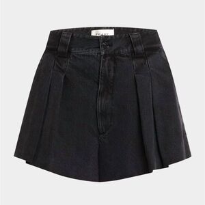 FRAME pleated shorts in black denim 
Size 29